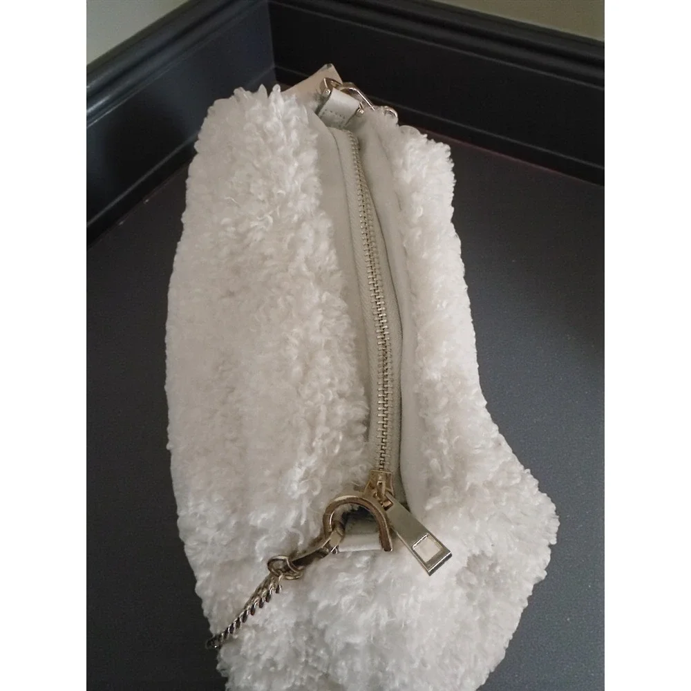 A New Day Fuzzy Sherpa Clutch Crossbody Purse Ivory Gold‎ Chain